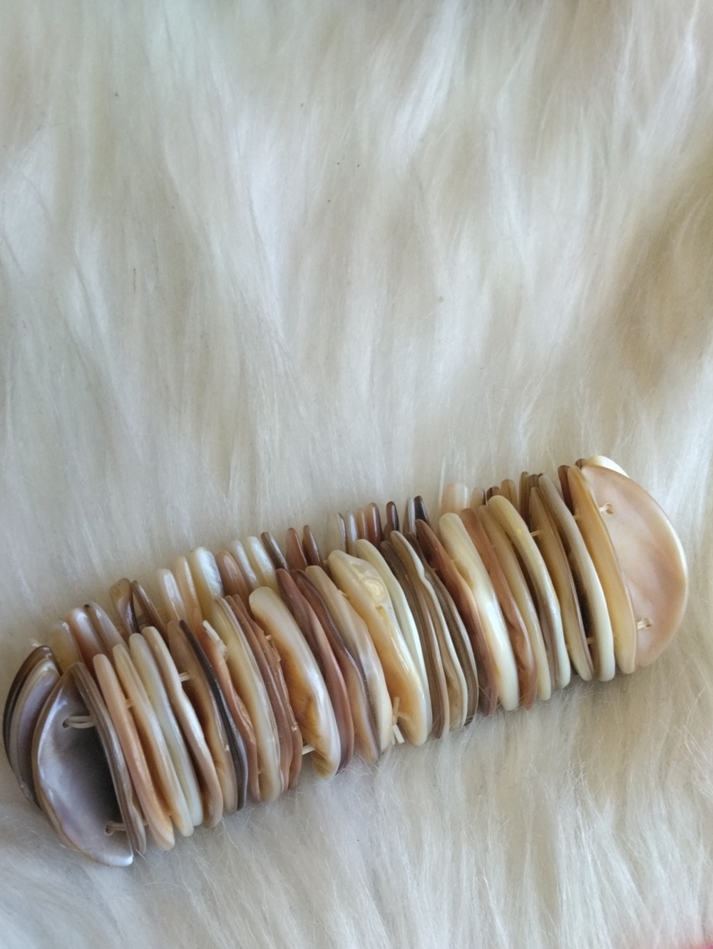 Mother Of Pearl Shell Stretchy Bracelet